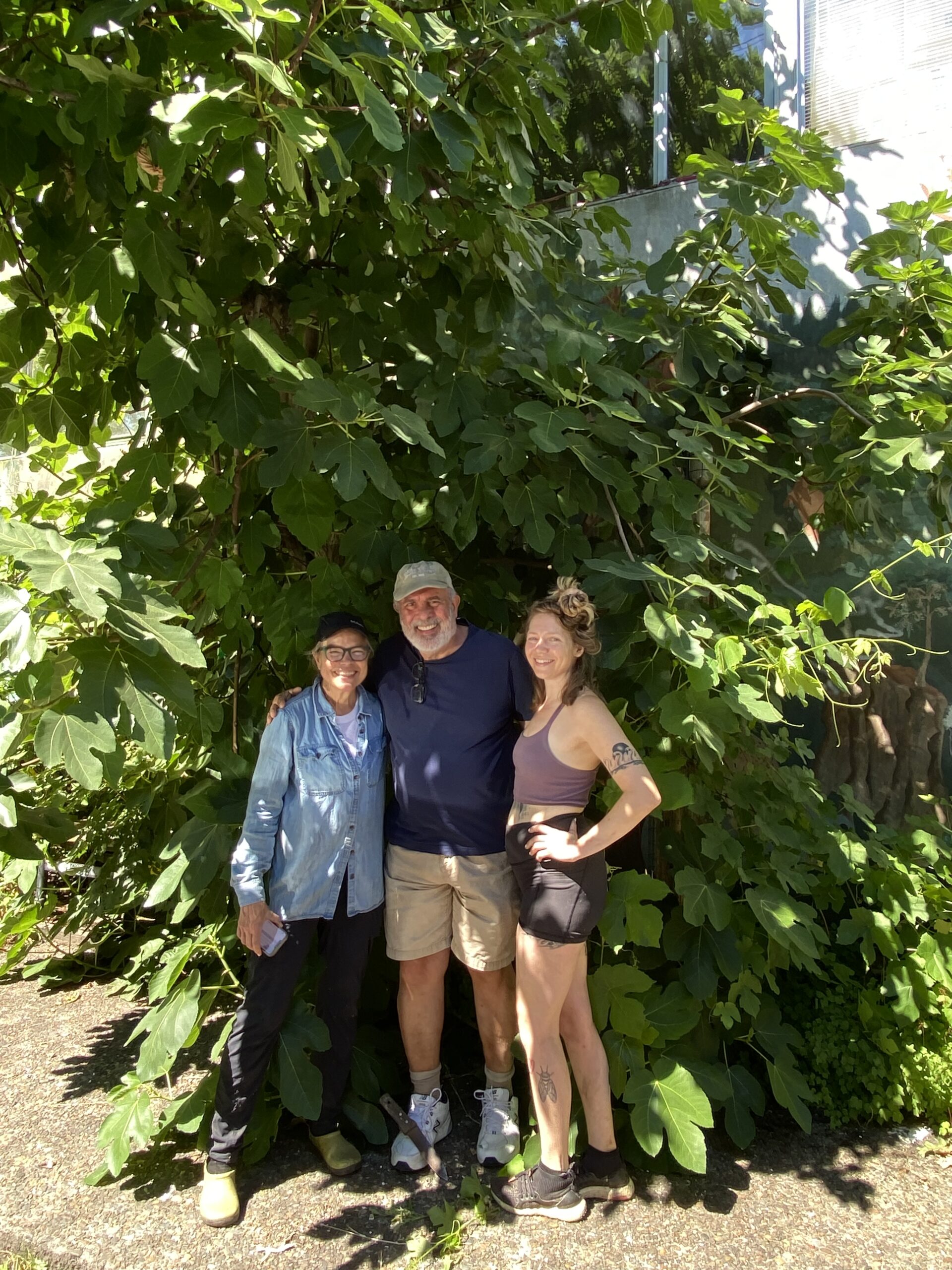 Green Portland Cuttings and New Friendships
